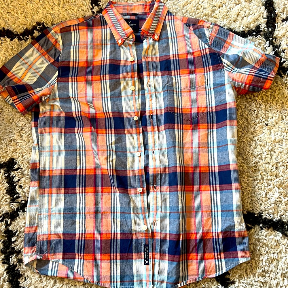 American Eagle button up